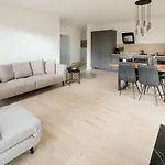 Kuesten Nord - Direkte Wasserlage, Terrasse, 70qm * Гретзиль