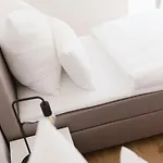 Kuesten Nord - Direkte Wasserlage, Terrasse, 70qm Апартаменты Гретзиль