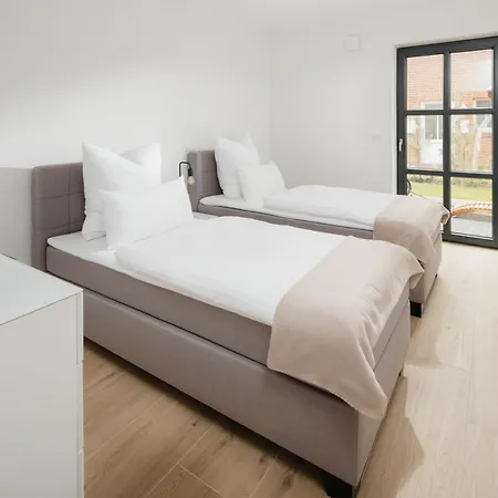 Kuesten Nord - Direkte Wasserlage, Terrasse, 70qm Apartmán