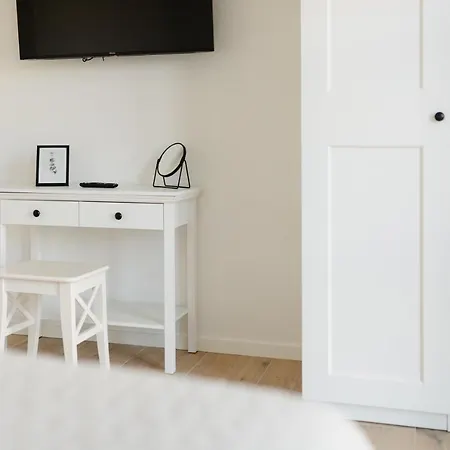 Küsten Nord - Direkte Wasserlage, Terrasse, 70qm Apartment