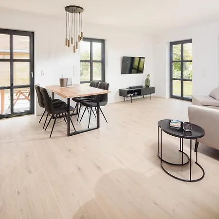 Kuesten Nord - Direkte Wasserlage, Terrasse, 70qm Apartmán *