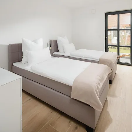 Kuesten Nord - Direkte Wasserlage, Terrasse, 70qm Apartmán Greetsiel