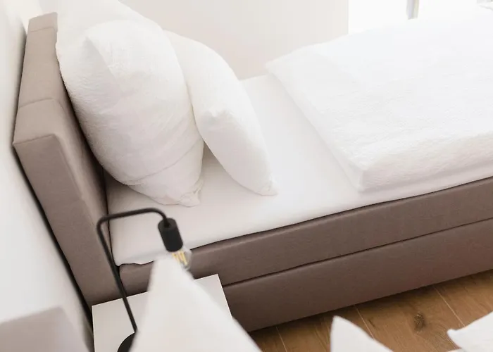 Kuesten Nord - Direkte Wasserlage, Terrasse, 70qm Апартаменты Гретзиль