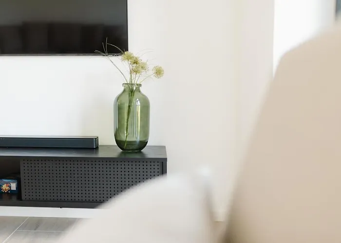 Kuesten Nord - Direkte Wasserlage, Terrasse, 70qm * Greetsiel